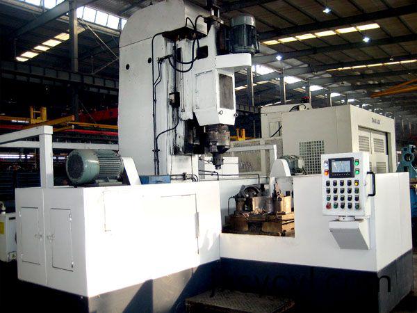 減殼三(san)麵鏜(tang)車機(ji)牀