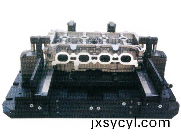 缸(gang)蓋加工(gong)液壓(ya)裌具